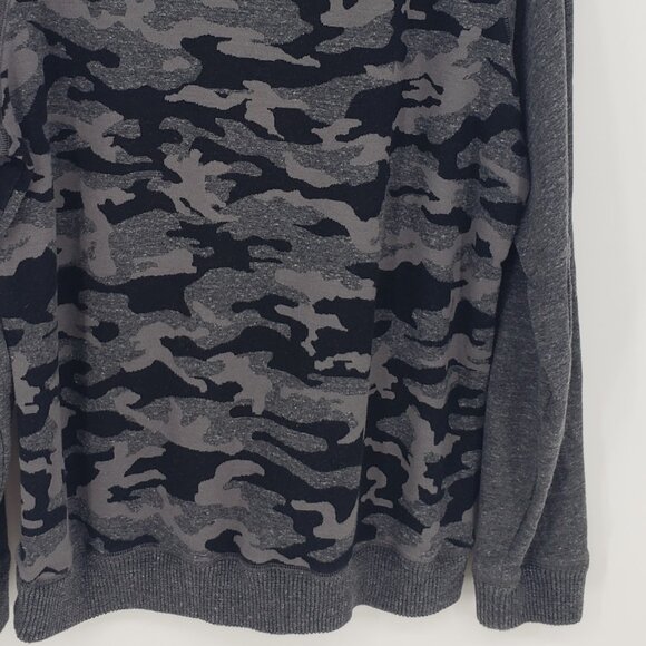 Robert Graham Mooers Camo Pullover Sweatshirt L Mens Crew Neck Cotton Gray Black - Picture 10 of 12